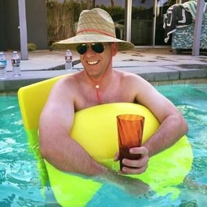 Meet your Posher, Christopher